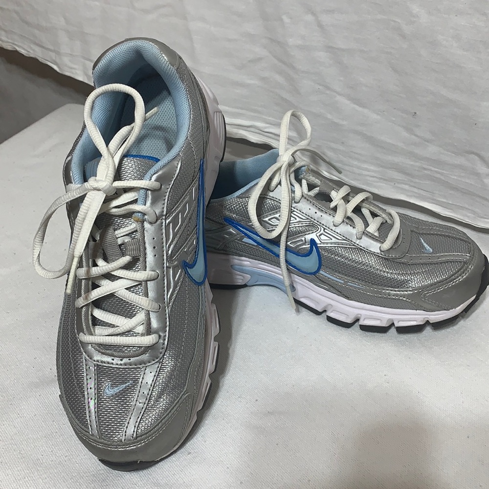 Nike Initiator Sneaker’s